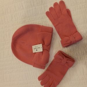 Kate Spade matching hat and gloves.
